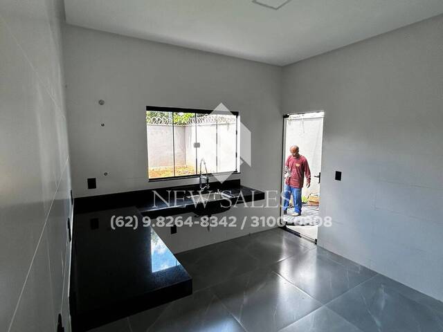 Casa para Venda em Aparecida de Goiânia - 3