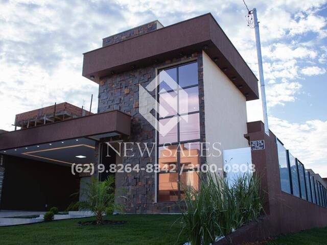 Casa para Venda em Aparecida de Goiânia - 2