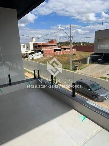 Casa de Condomínio à venda com 4 quartos, 223m² - Foto 12