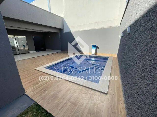 Casa à venda com 3 quartos, 360m² - Foto 2