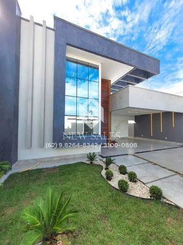 Casa à venda com 4 quartos, 216m² - Foto 1