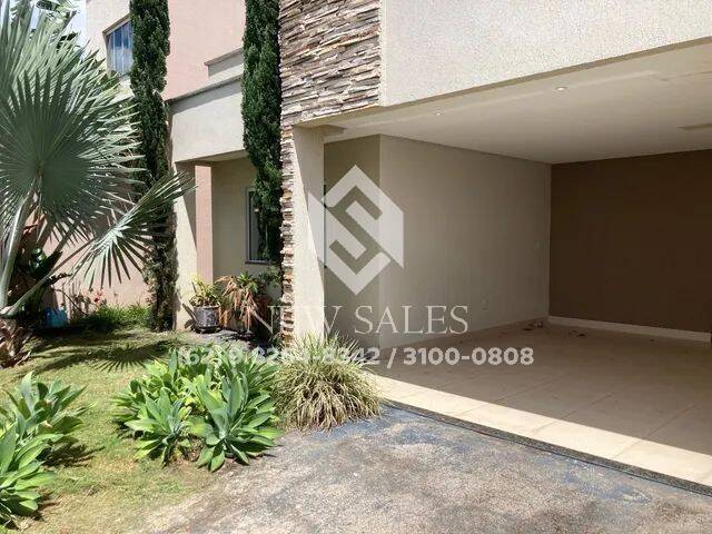 Casa à venda com 3 quartos, 130m² - Foto 1