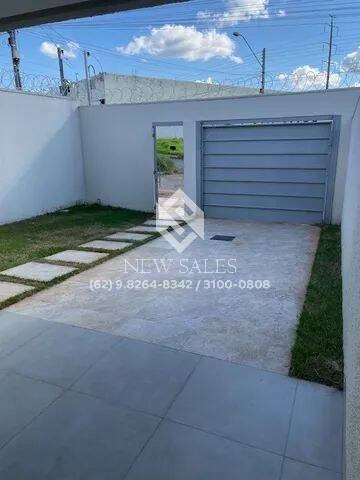 Casa à venda com 3 quartos, 123m² - Foto 2