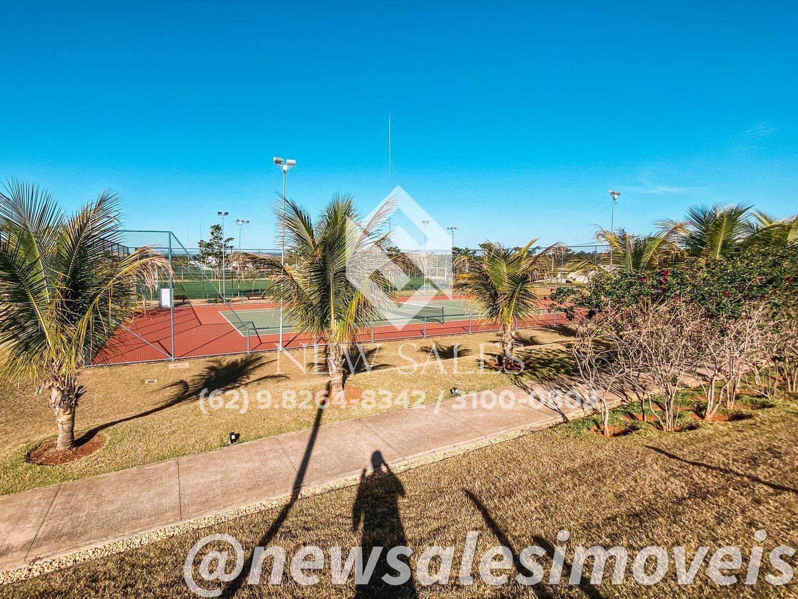 Casa à venda com 3 quartos, 360m² - Foto 10