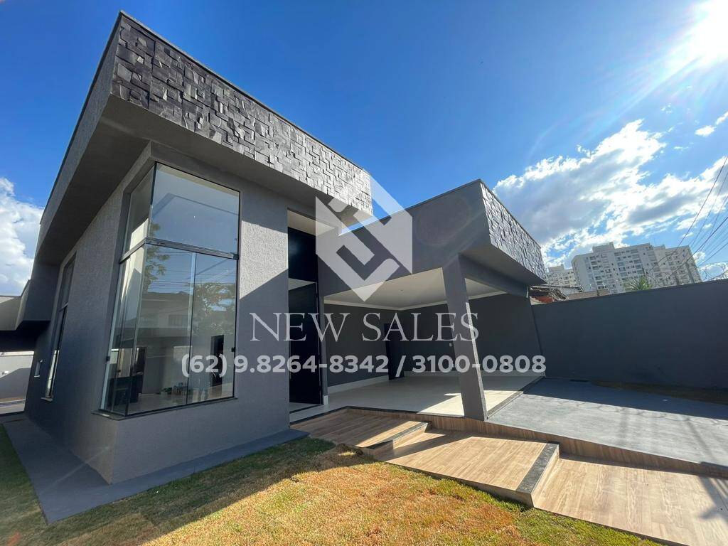 Casa à venda com 3 quartos, 360m² - Foto 1