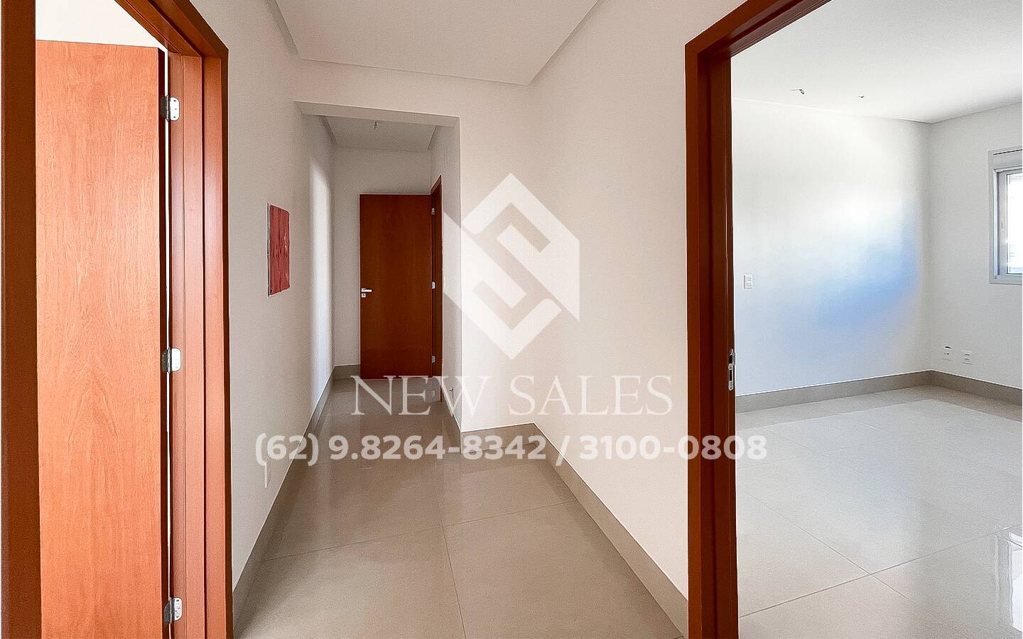 Apartamento à venda com 3 quartos, 154m² - Foto 2