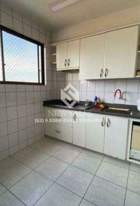 Apartamento à venda com 3 quartos, 160m² - Foto 4