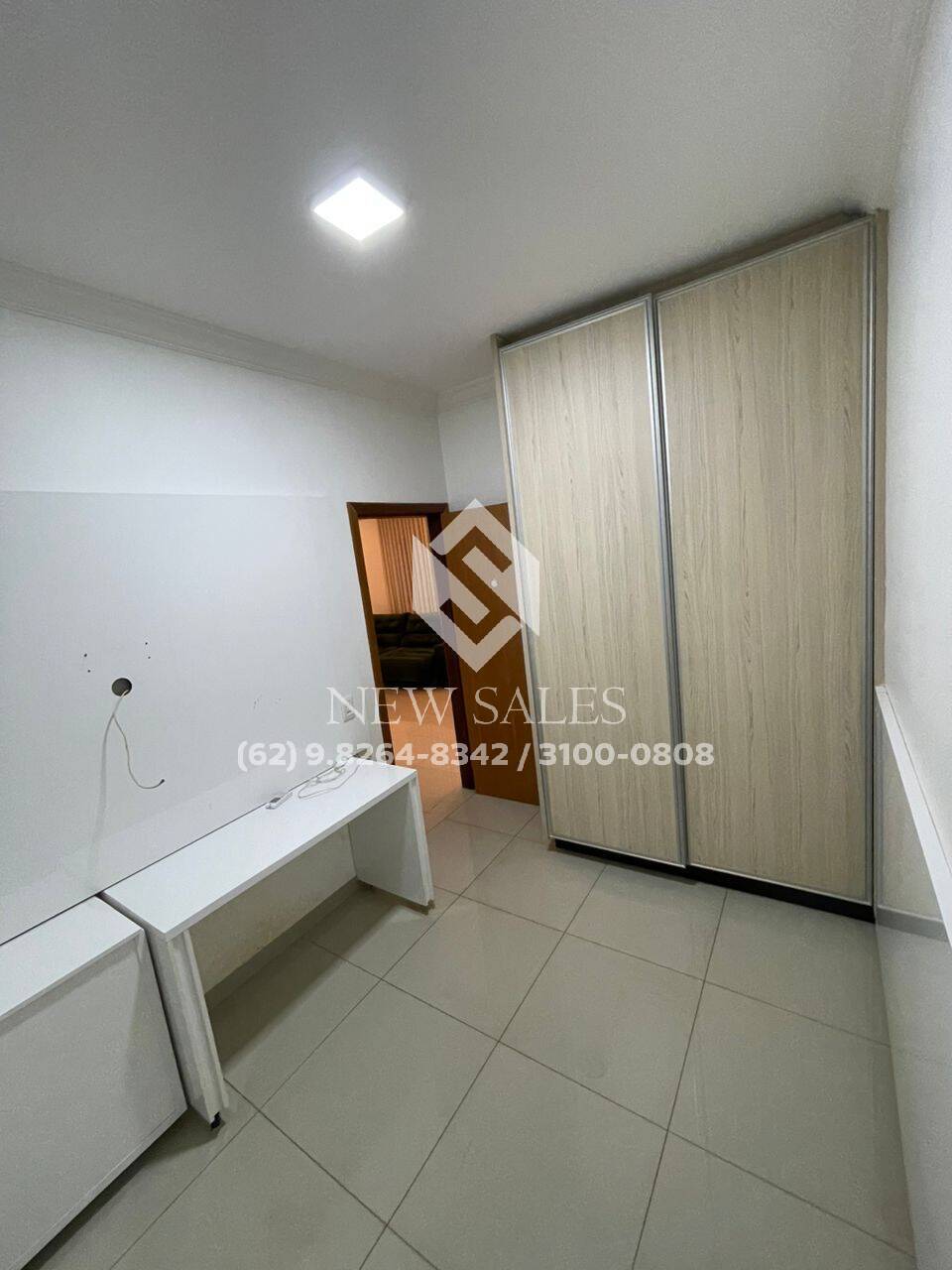 Casa à venda com 4 quartos, 405m² - Foto 7