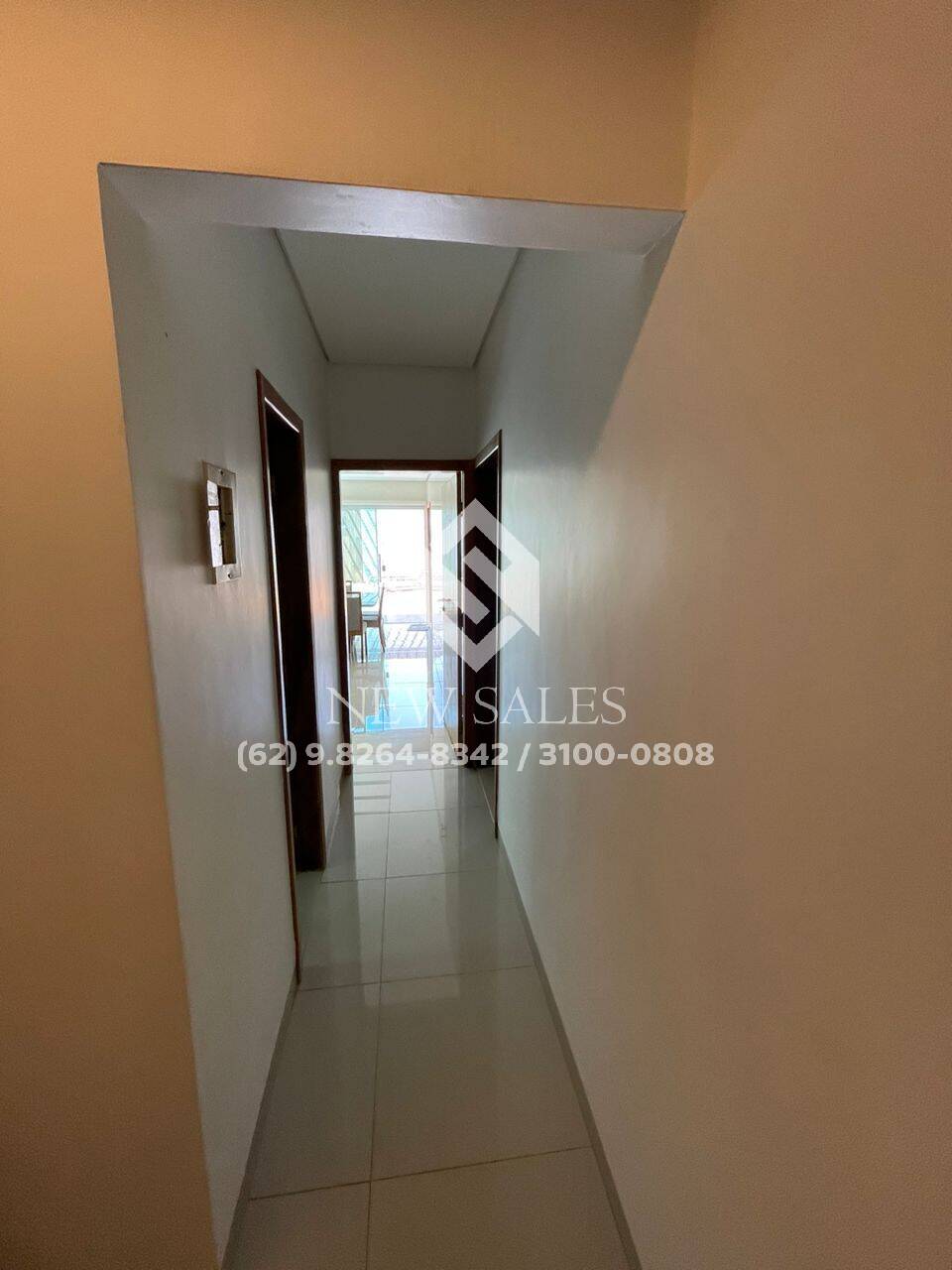 Casa à venda com 4 quartos, 405m² - Foto 3