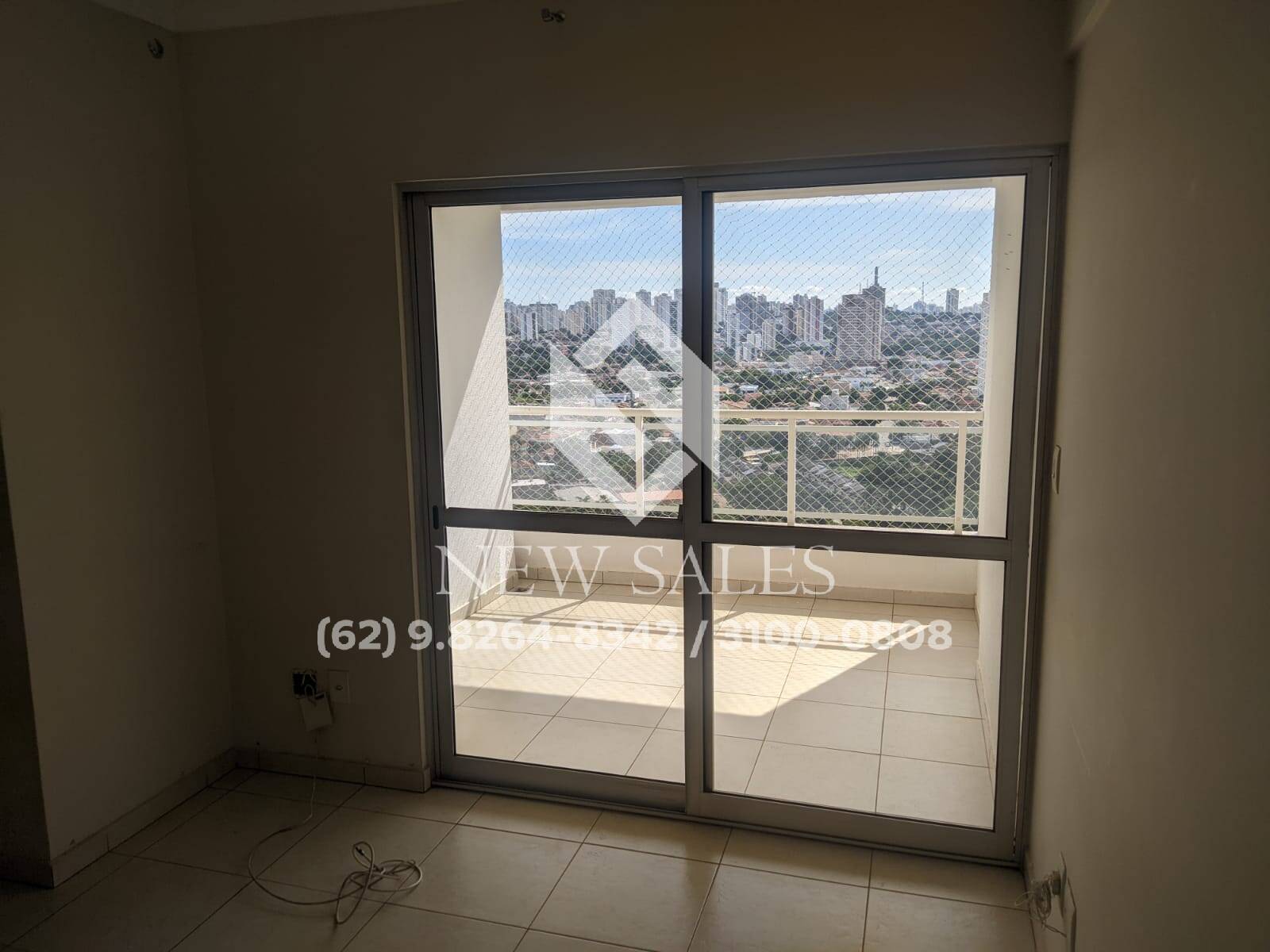 Apartamento à venda com 3 quartos, 75m² - Foto 4