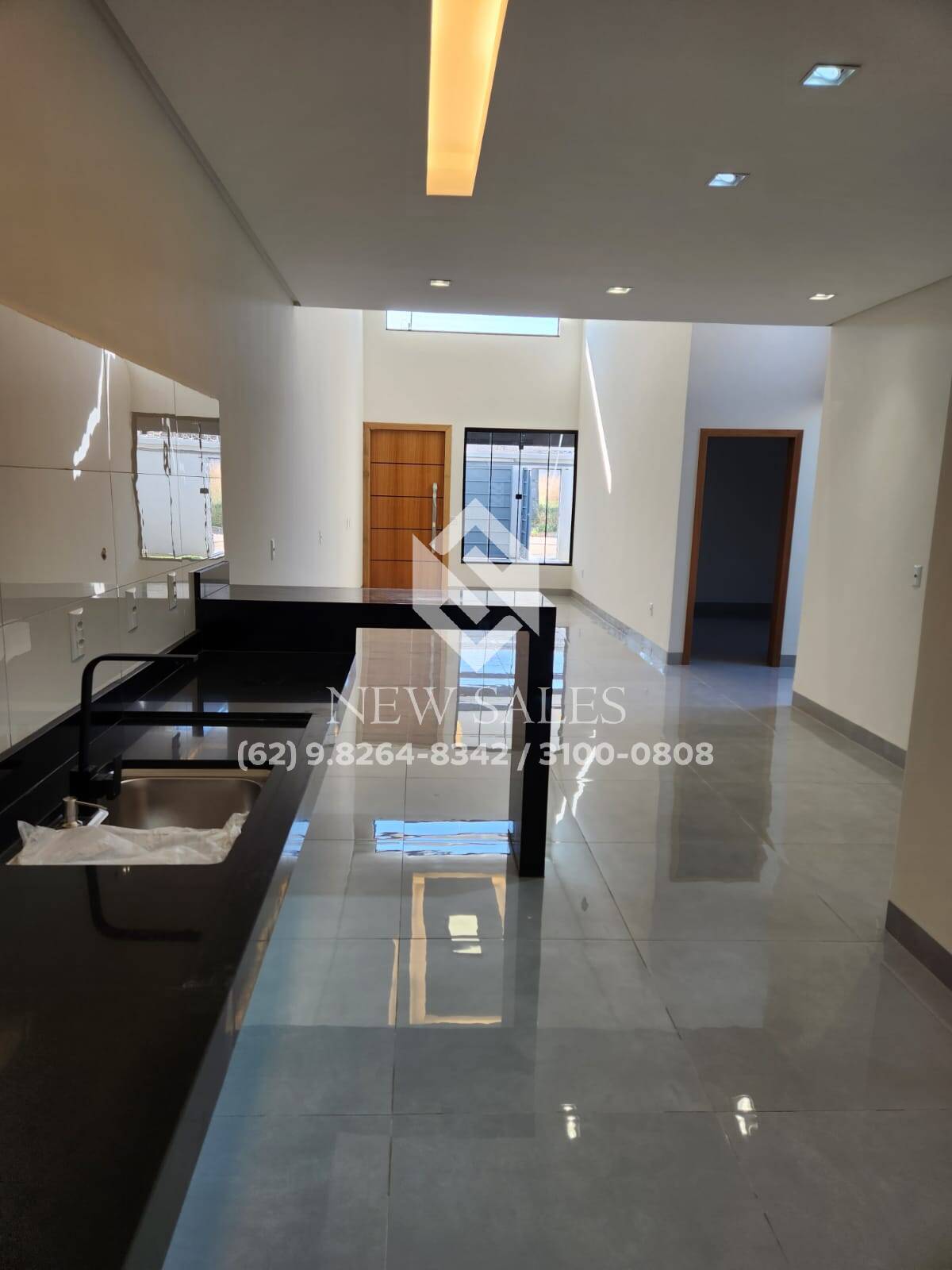 Apartamento à venda com 3 quartos, 225m² - Foto 6