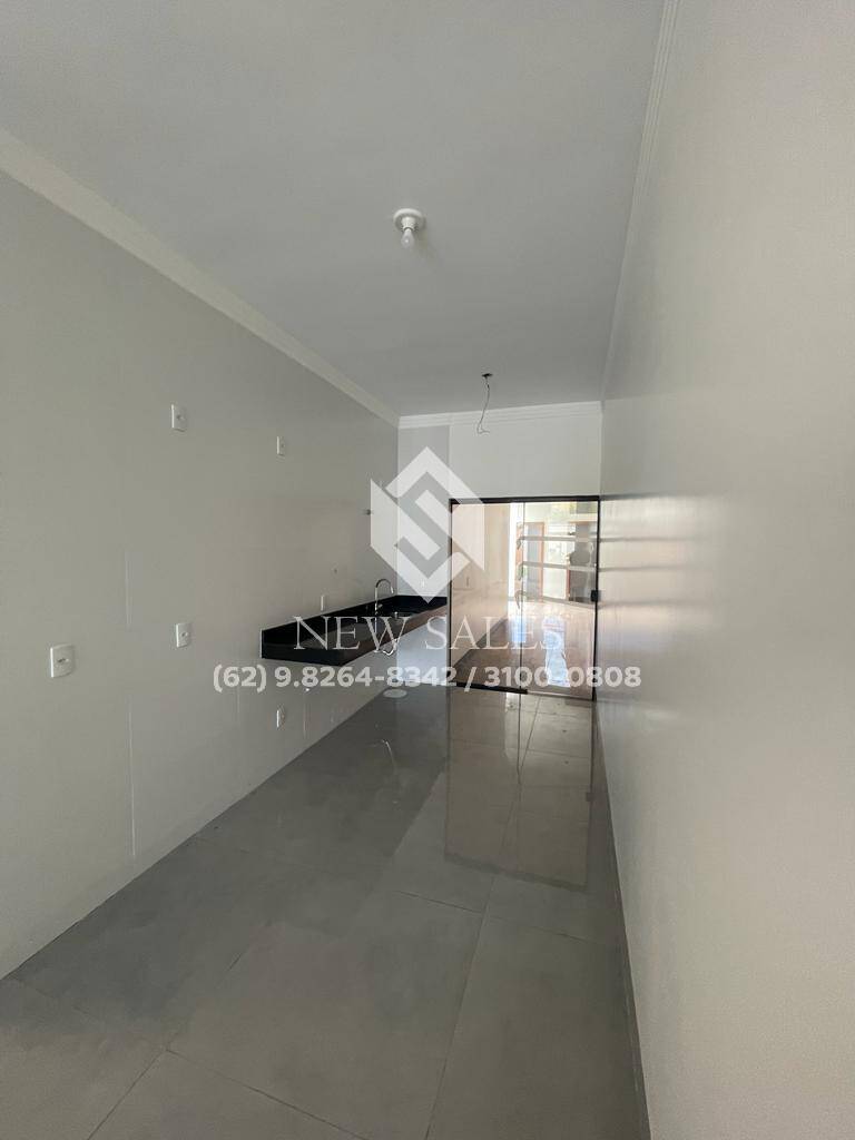 Casa à venda com 3 quartos, 210m² - Foto 14