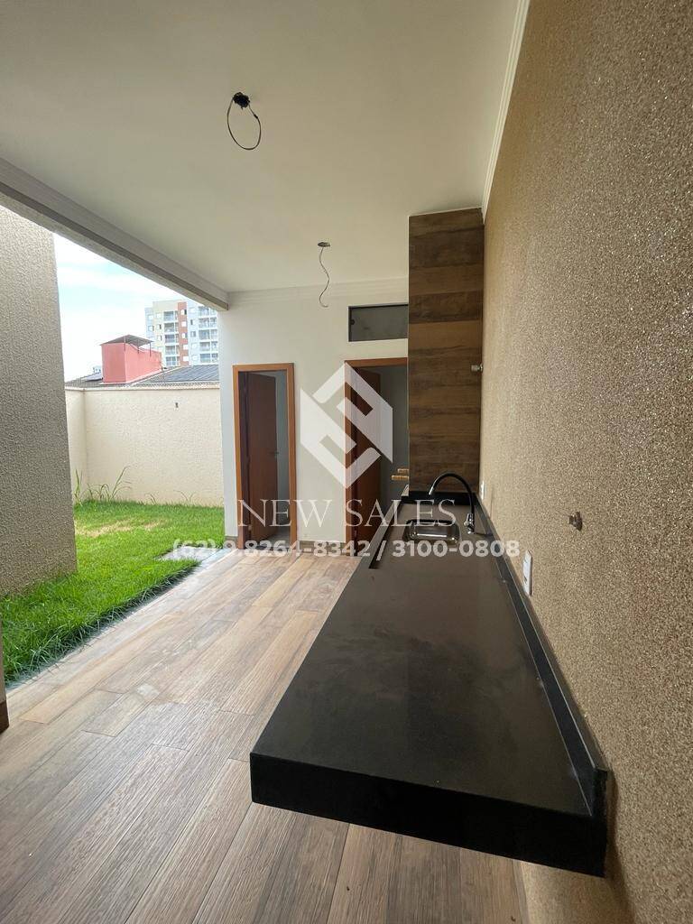 Casa à venda com 3 quartos, 210m² - Foto 27