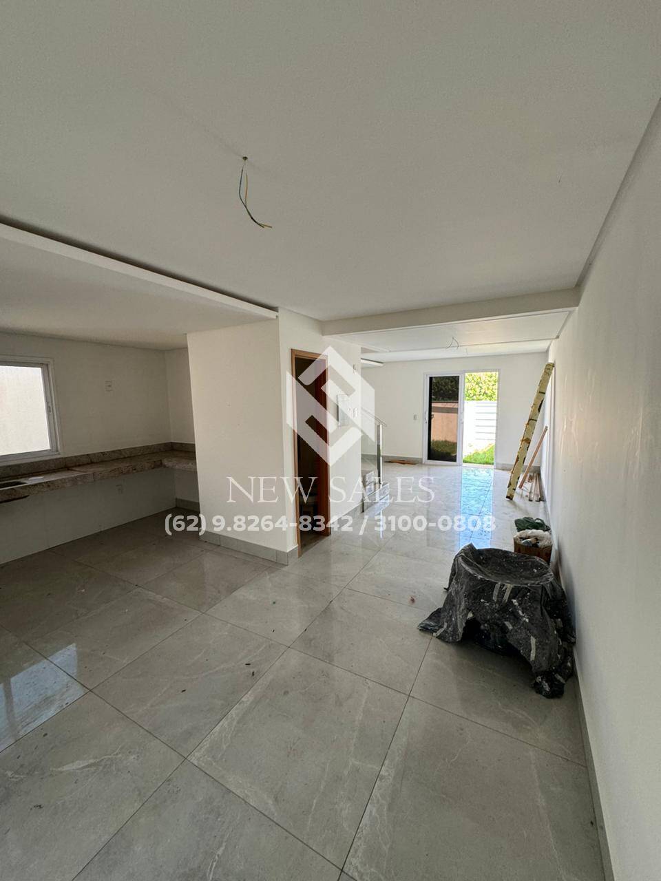 Casa à venda com 3 quartos, 176m² - Foto 5