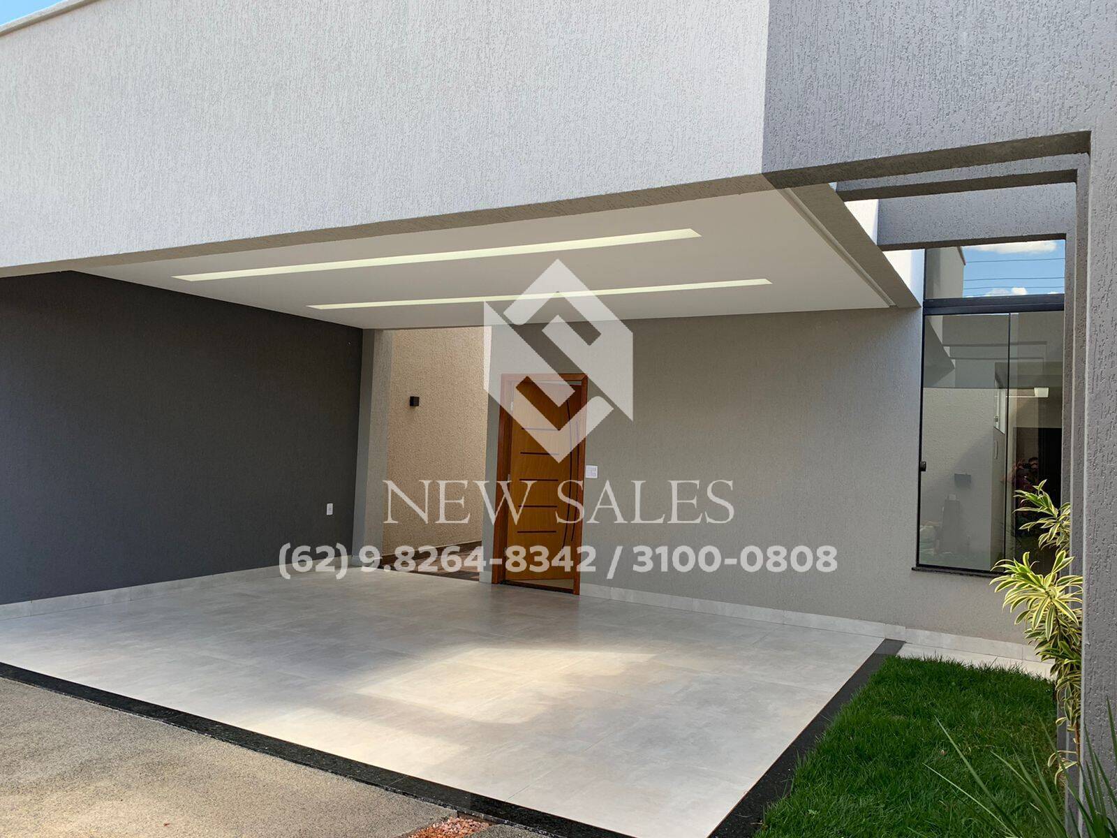 Casa à venda com 3 quartos, 450m² - Foto 2