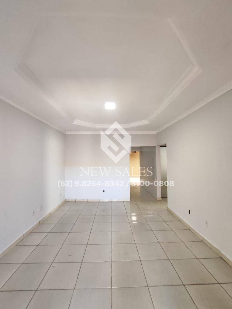 Casa à venda com 3 quartos, 207m² - Foto 3