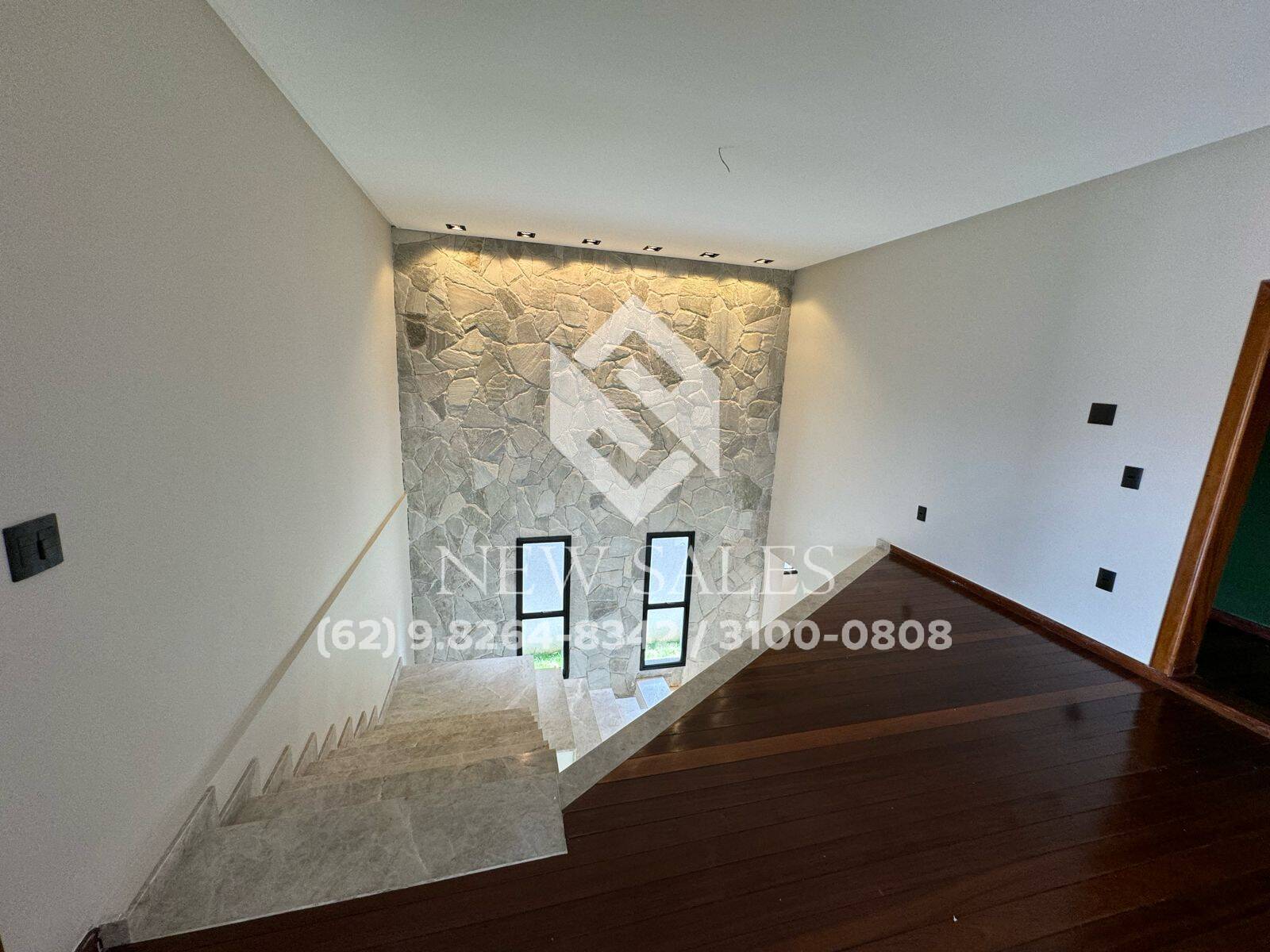 Casa à venda com 4 quartos, 420m² - Foto 14