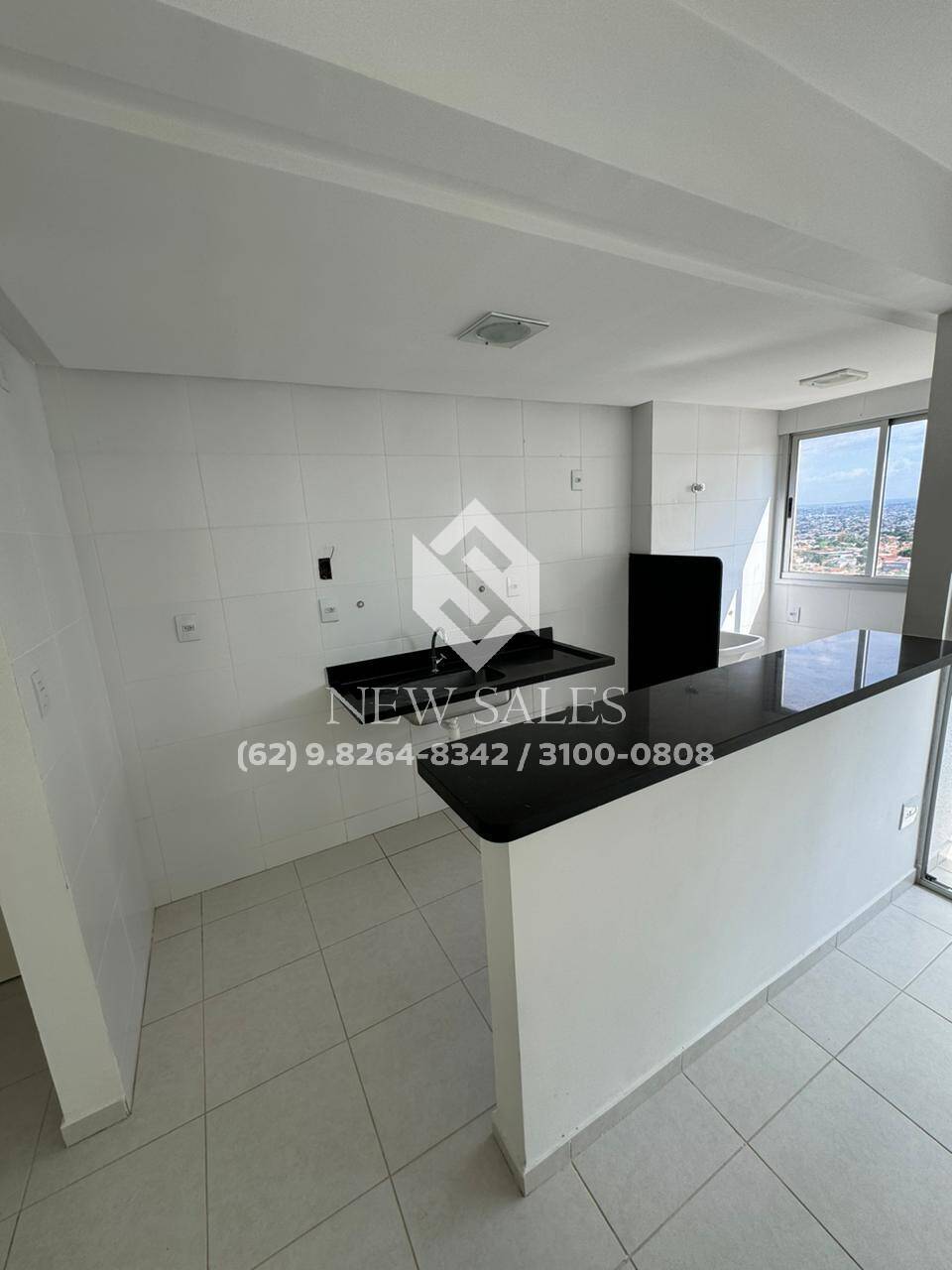 Apartamento à venda com 2 quartos, 60m² - Foto 1