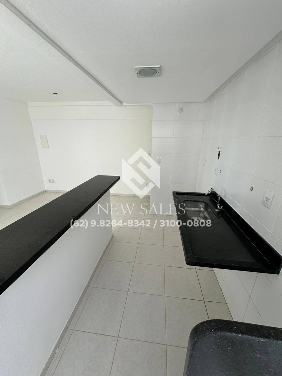 Apartamento à venda com 2 quartos, 60m² - Foto 2