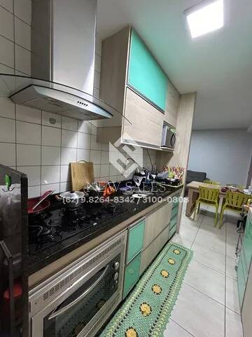 Apartamento à venda com 2 quartos, 65m² - Foto 2