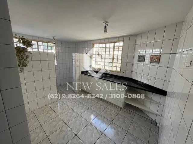 Apartamento à venda com 2 quartos, 77m² - Foto 4