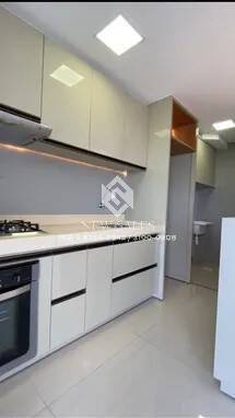 Apartamento à venda com 3 quartos, 76m² - Foto 2