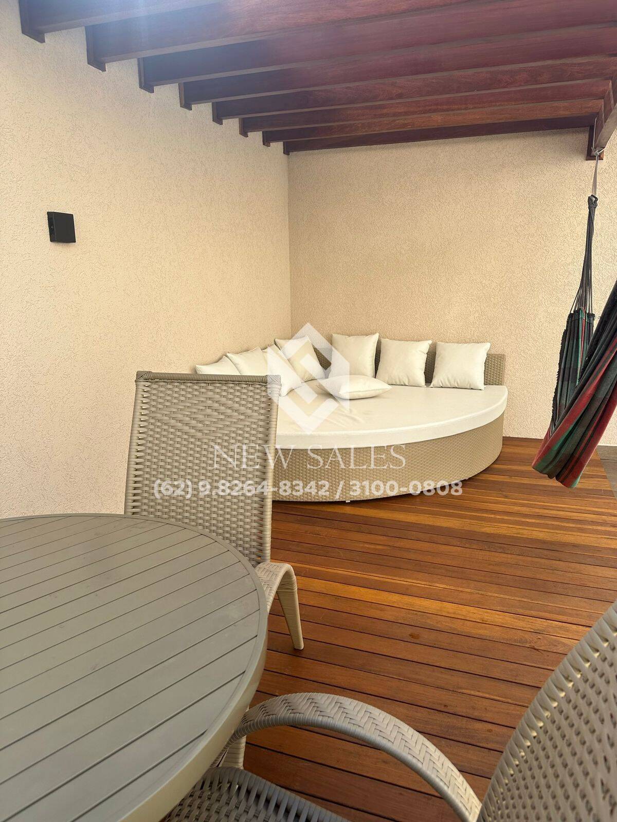 Casa à venda com 3 quartos, 160m² - Foto 4