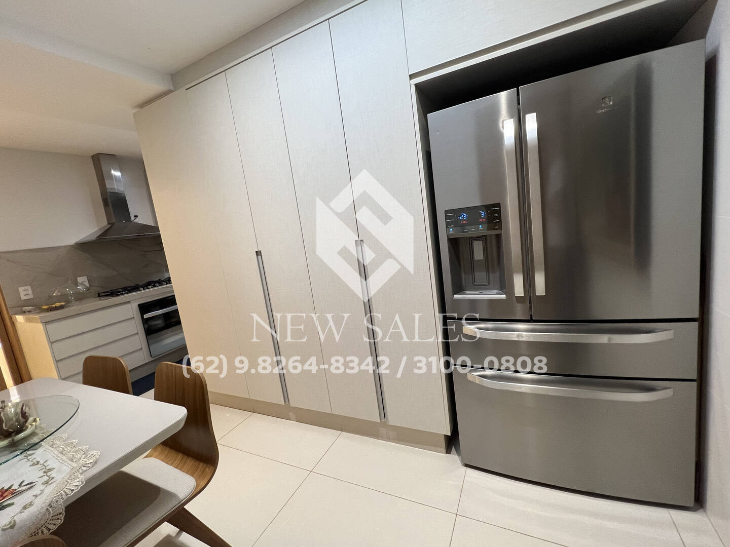 Apartamento à venda com 4 quartos, 224m² - Foto 17