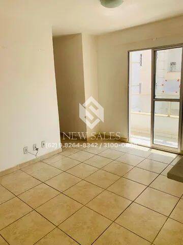 Apartamento à venda com 3 quartos, 65m² - Foto 2