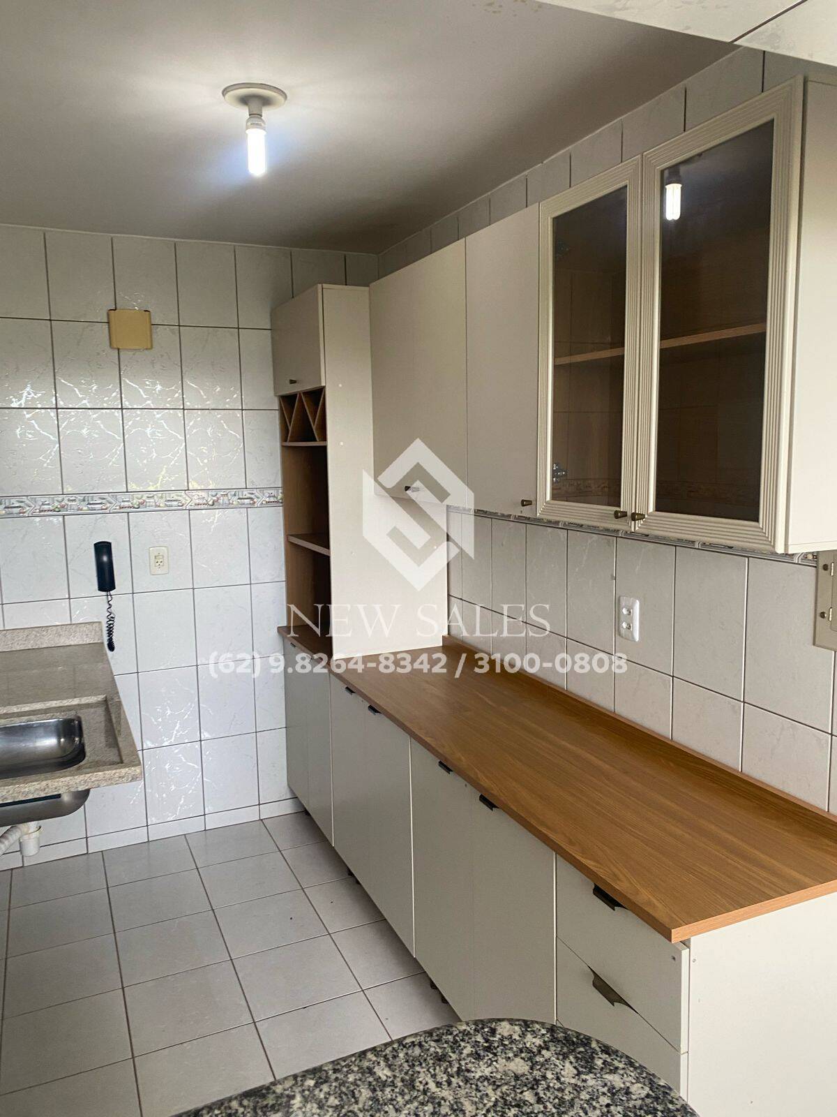 Apartamento à venda com 2 quartos, 78m² - Foto 1