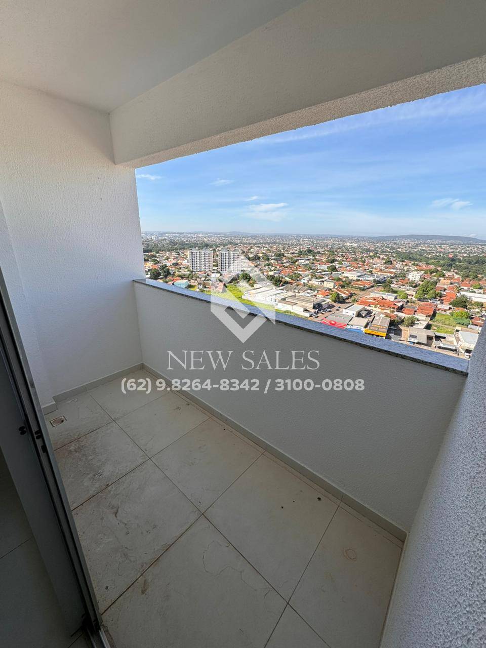 Apartamento à venda com 3 quartos, 75m² - Foto 4