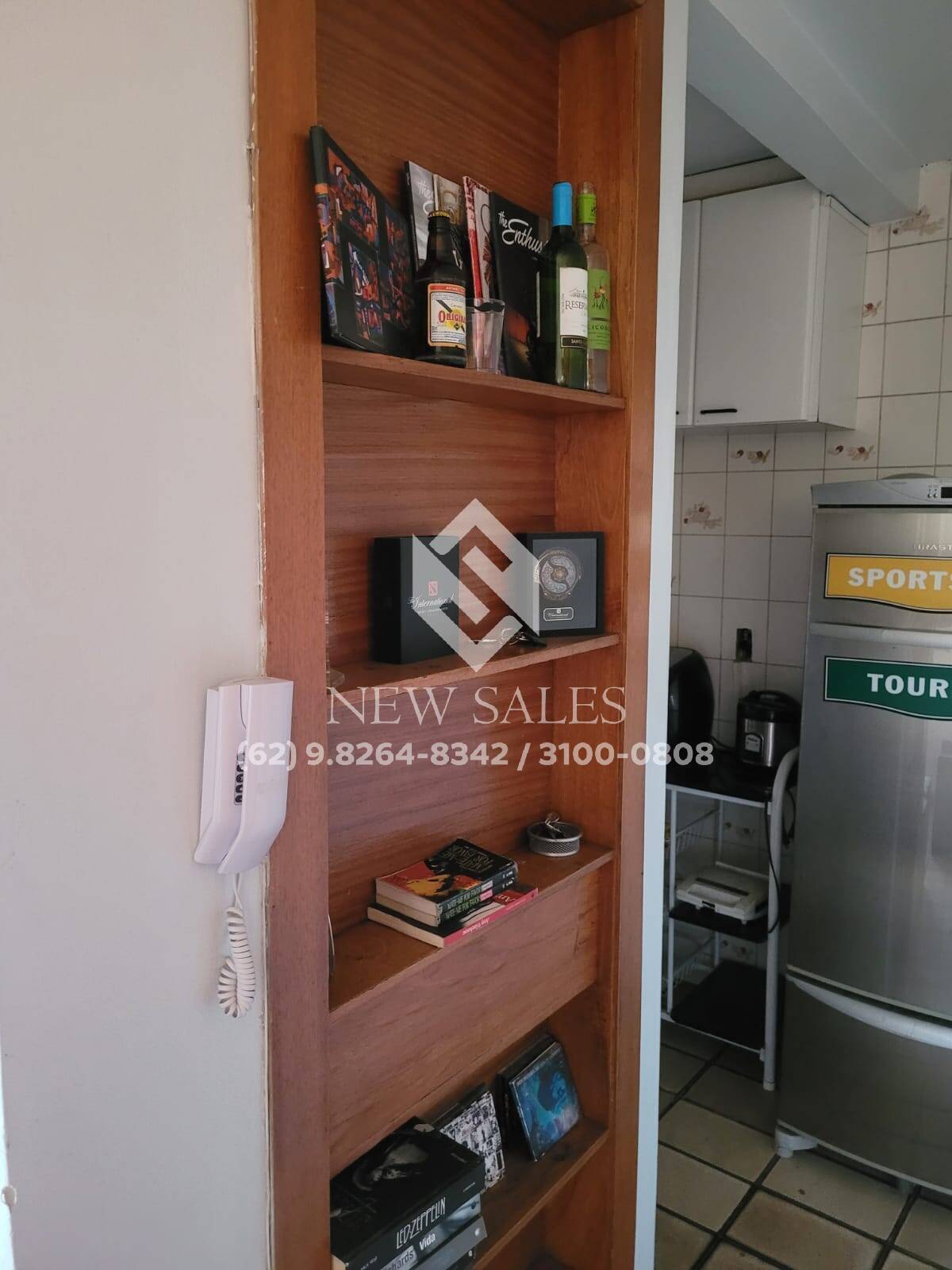 Apartamento à venda com 3 quartos, 69m² - Foto 2