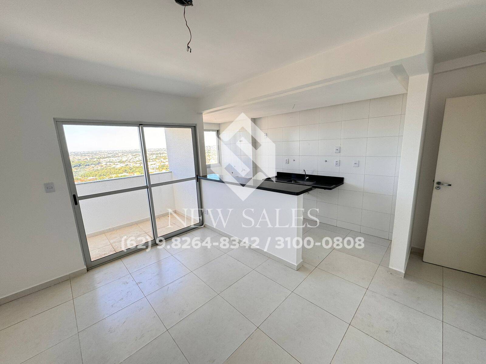 Apartamento à venda com 3 quartos, 75m² - Foto 1