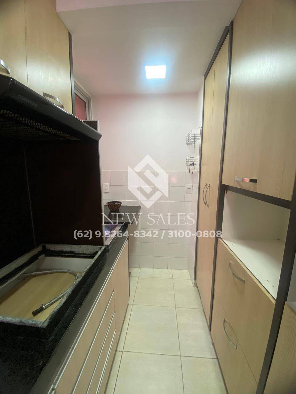 Apartamento à venda com 2 quartos, 58m² - Foto 2