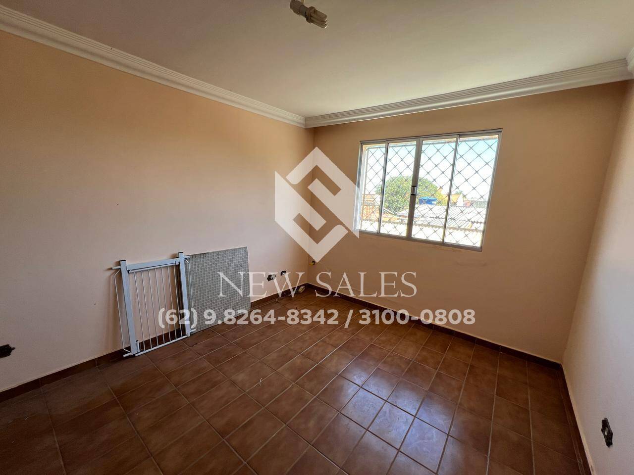 Apartamento à venda com 3 quartos, 85m² - Foto 1