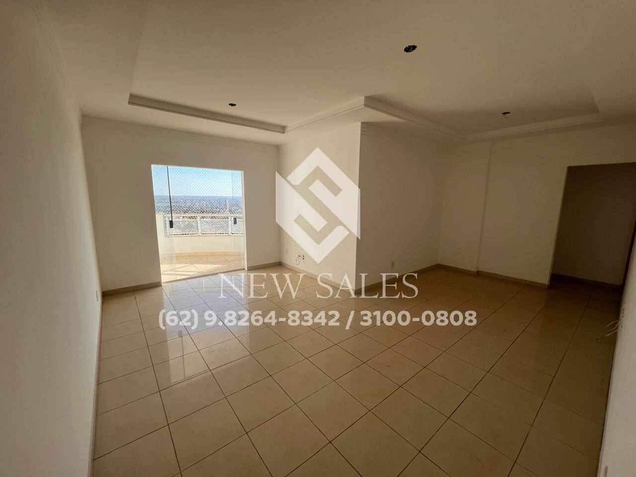 Apartamento à venda com 3 quartos, 115m² - Foto 1