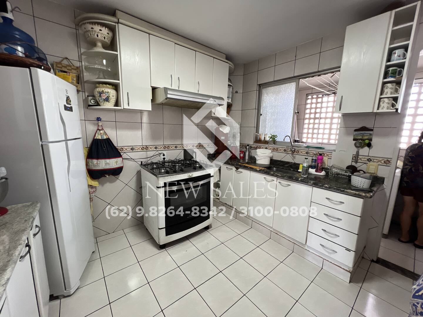 Apartamento à venda com 2 quartos, 98m² - Foto 5