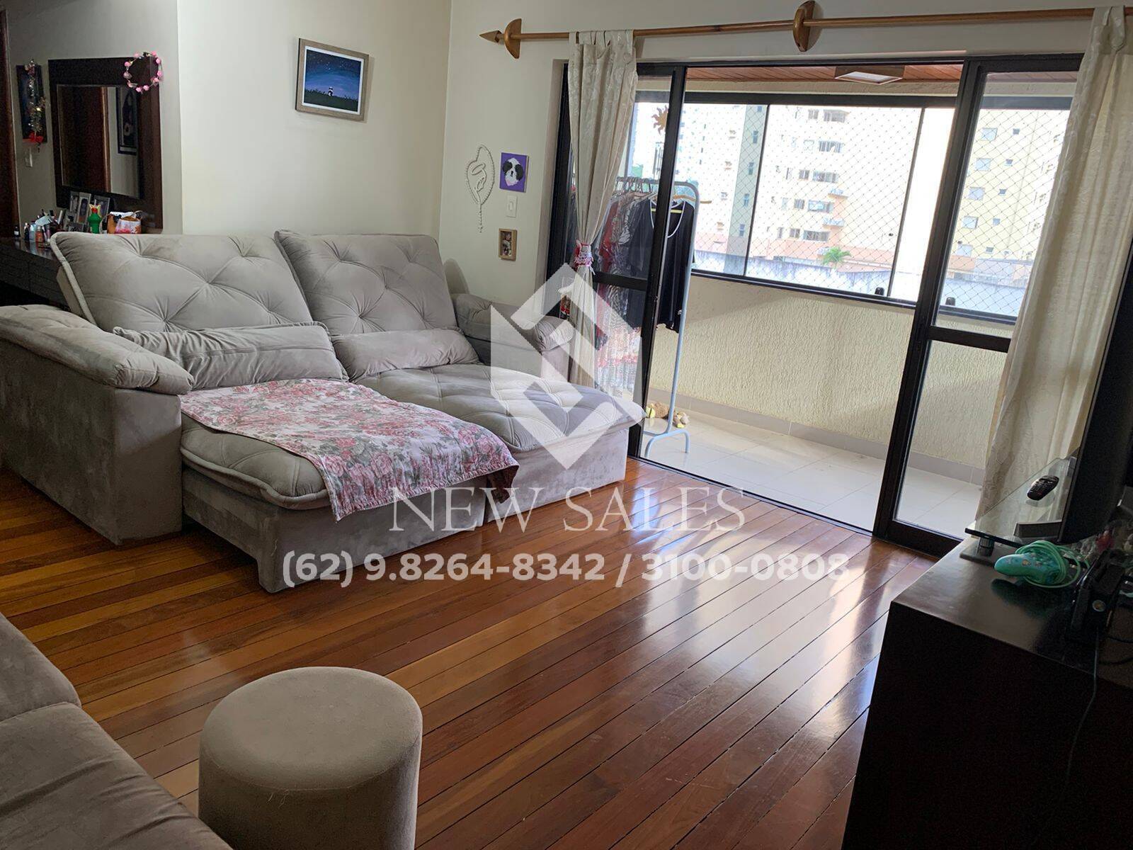 Apartamento à venda com 3 quartos, 117m² - Foto 1