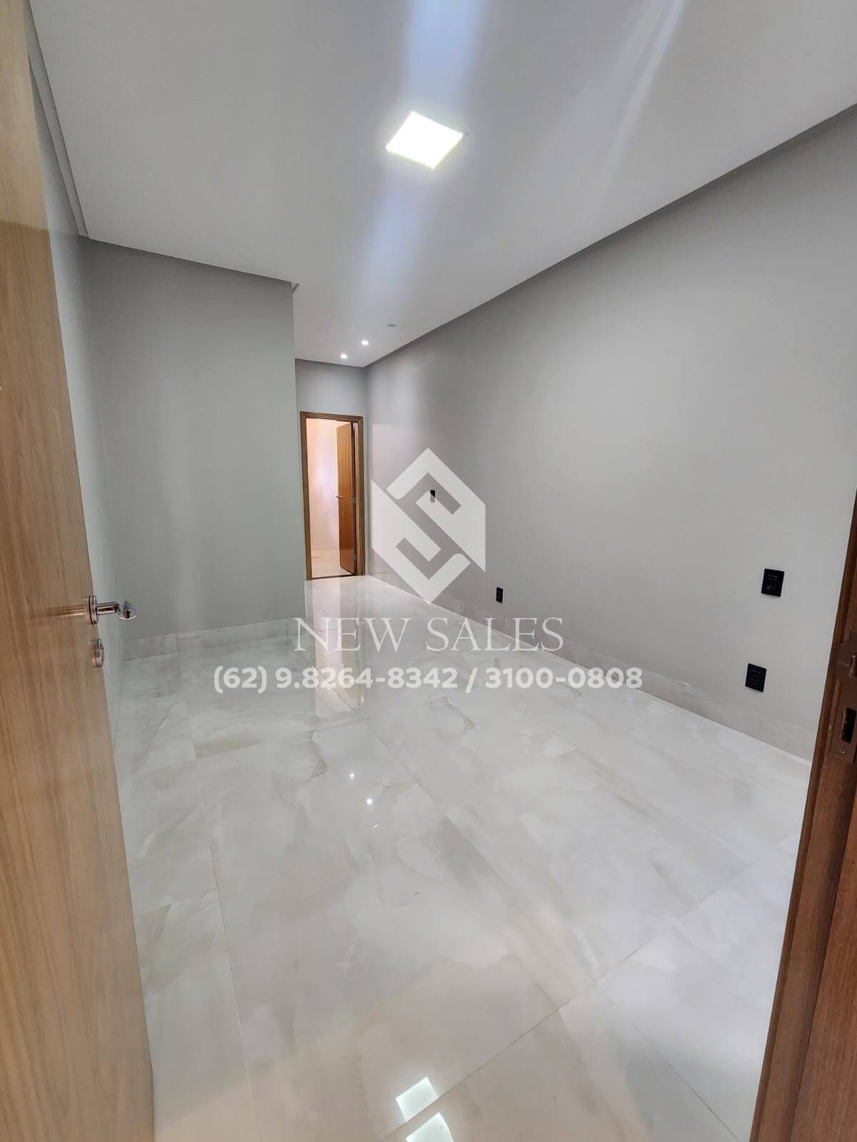 Casa à venda com 3 quartos, 160m² - Foto 7