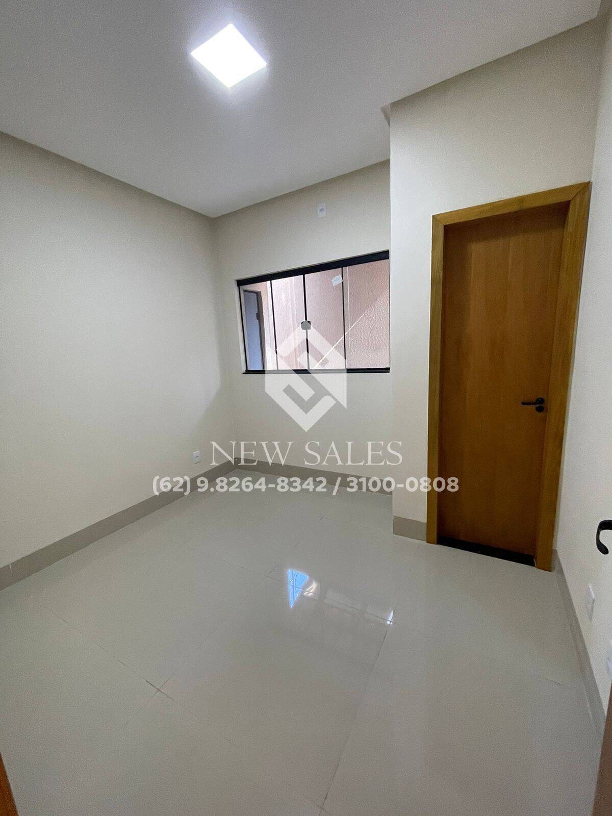 Casa à venda com 4 quartos, 240m² - Foto 15