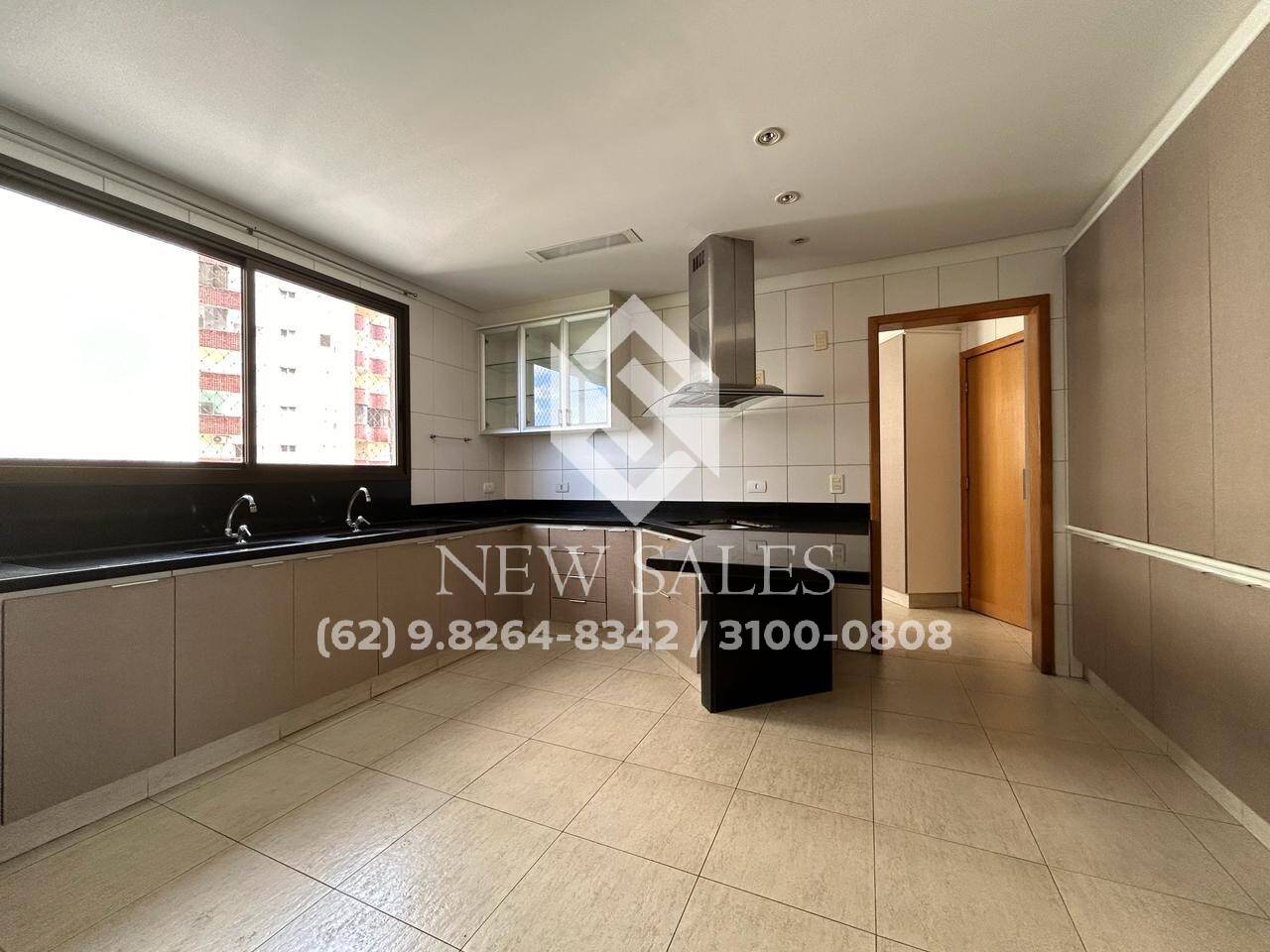 Apartamento à venda com 4 quartos, 230m² - Foto 21