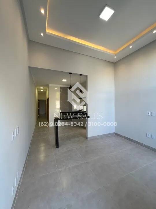 Casa à venda com 2 quartos, 65m² - Foto 3