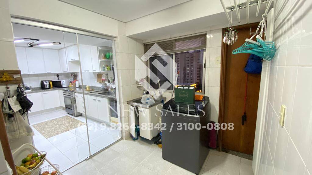 Apartamento à venda com 3 quartos, 133m² - Foto 19