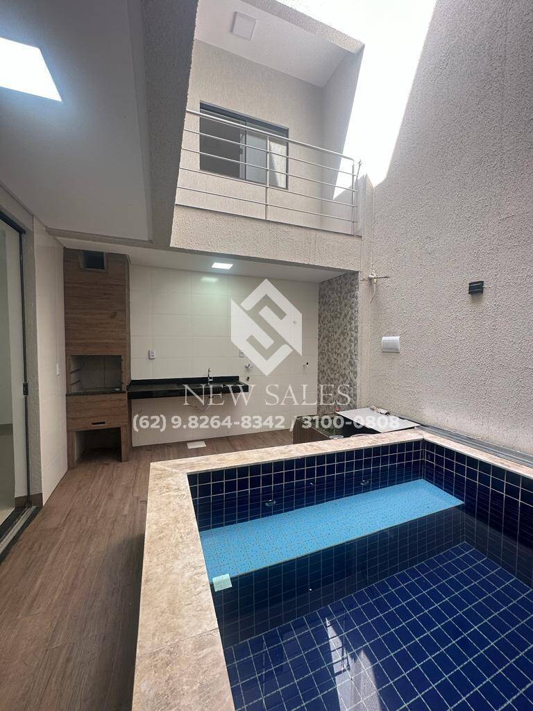 Casa à venda com 3 quartos, 150m² - Foto 1