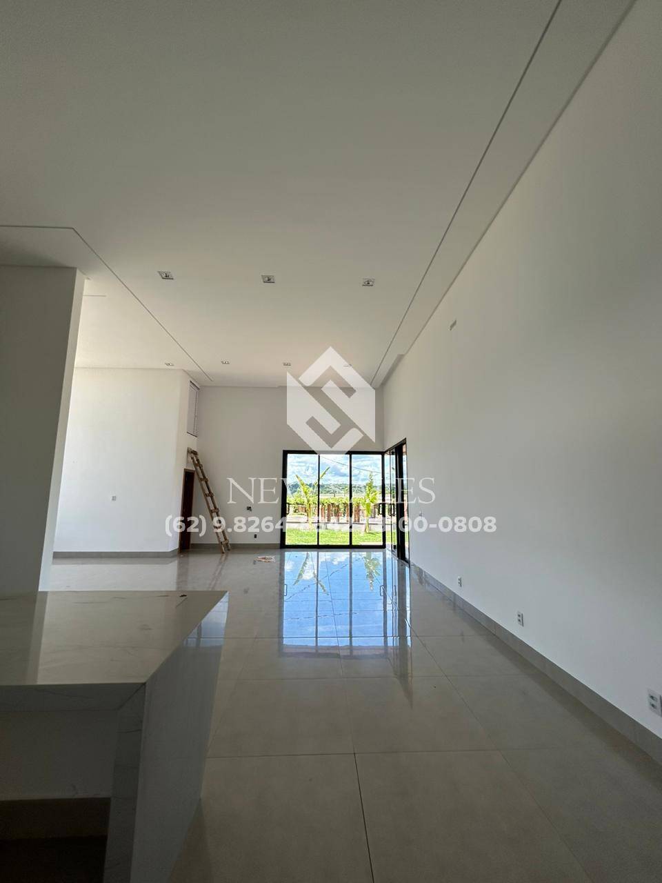 Casa à venda com 3 quartos, 264m² - Foto 10