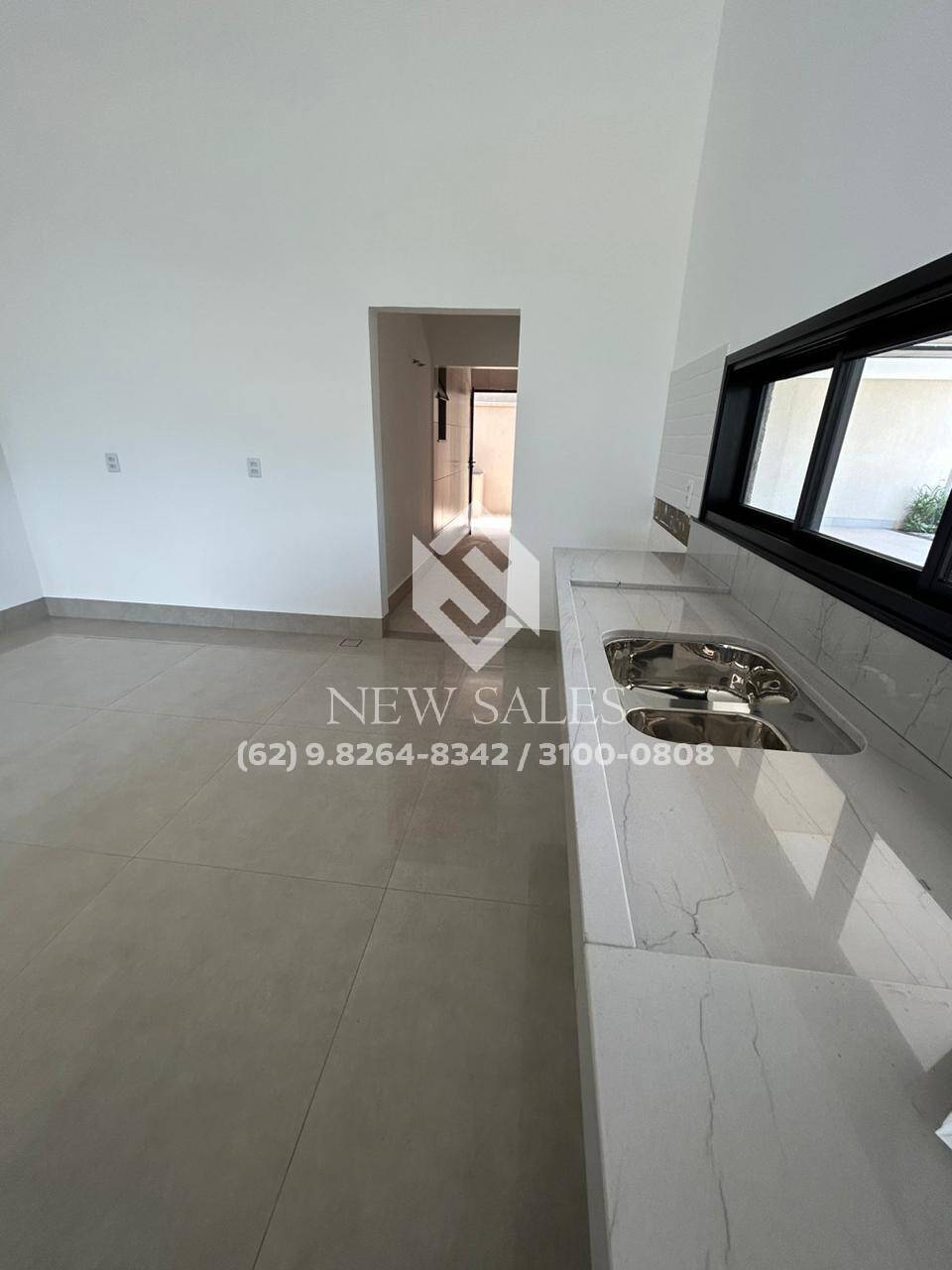 Casa à venda com 3 quartos, 264m² - Foto 16