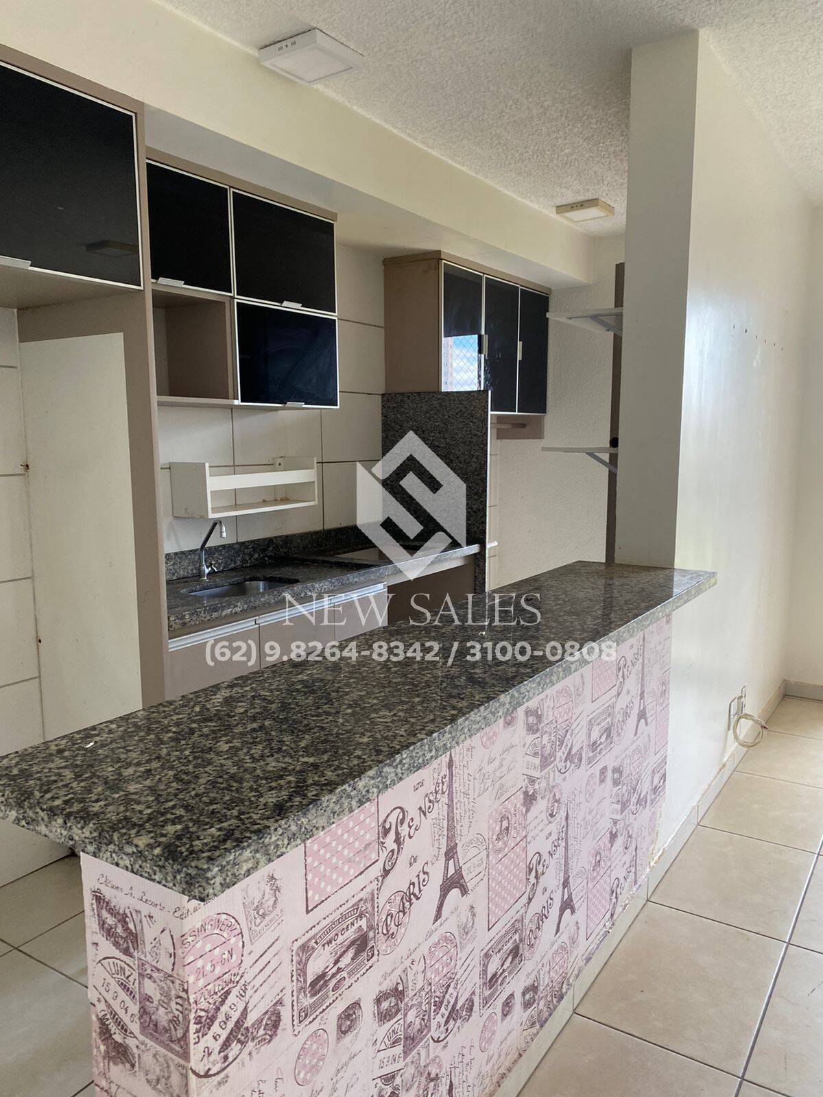 Apartamento à venda com 2 quartos, 62m² - Foto 1