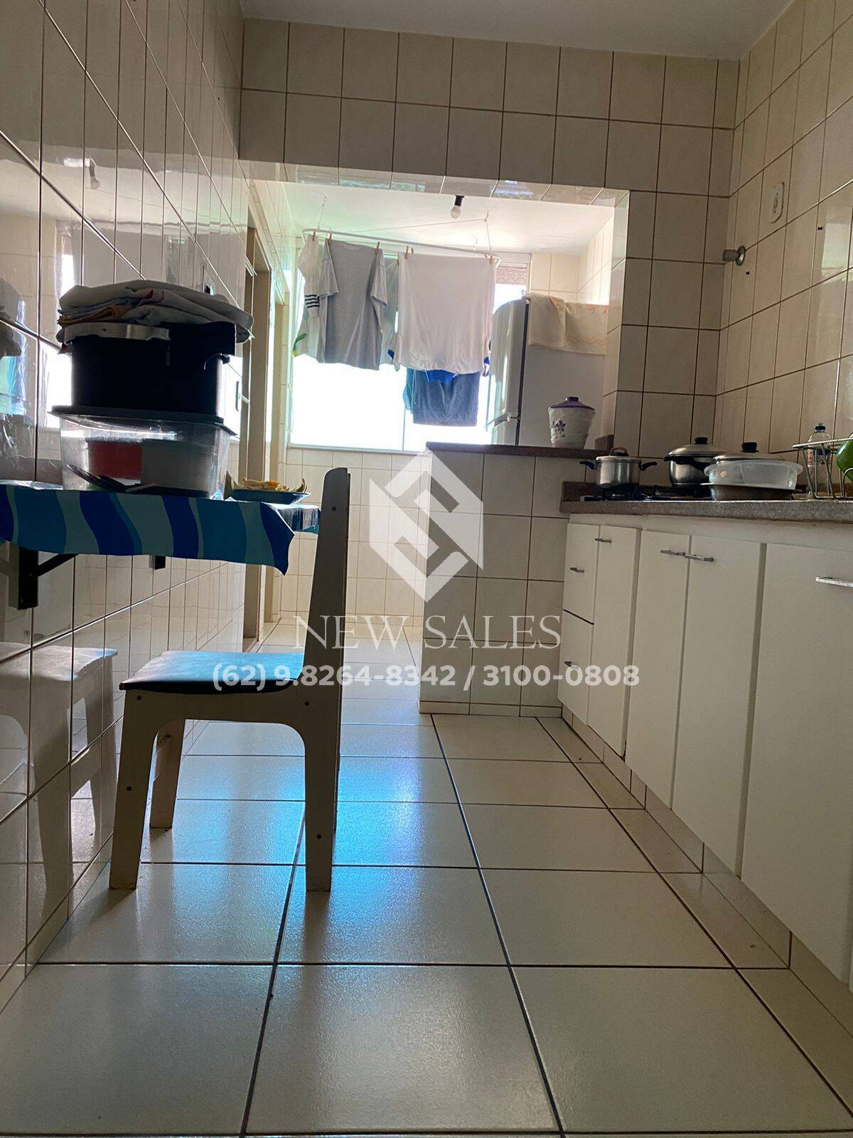 Apartamento à venda com 3 quartos, 75m² - Foto 3