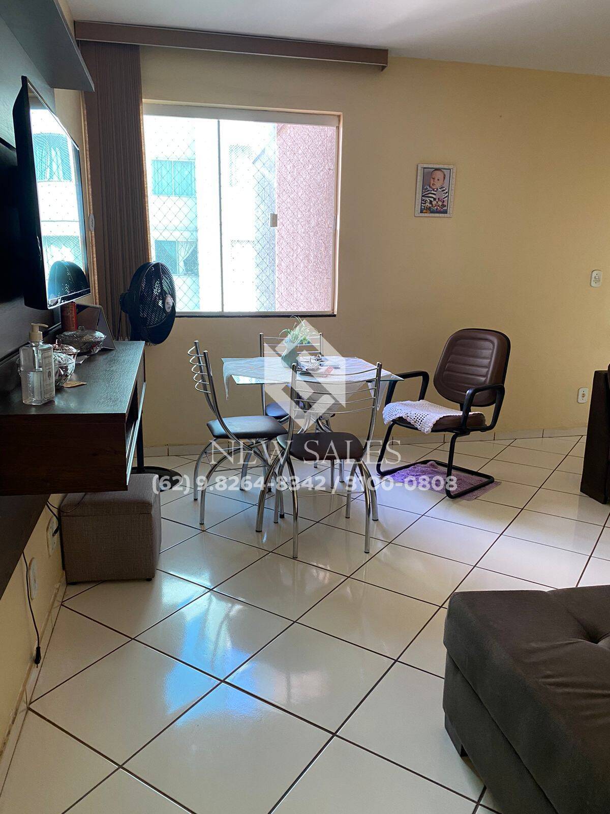 Apartamento à venda com 3 quartos, 75m² - Foto 1