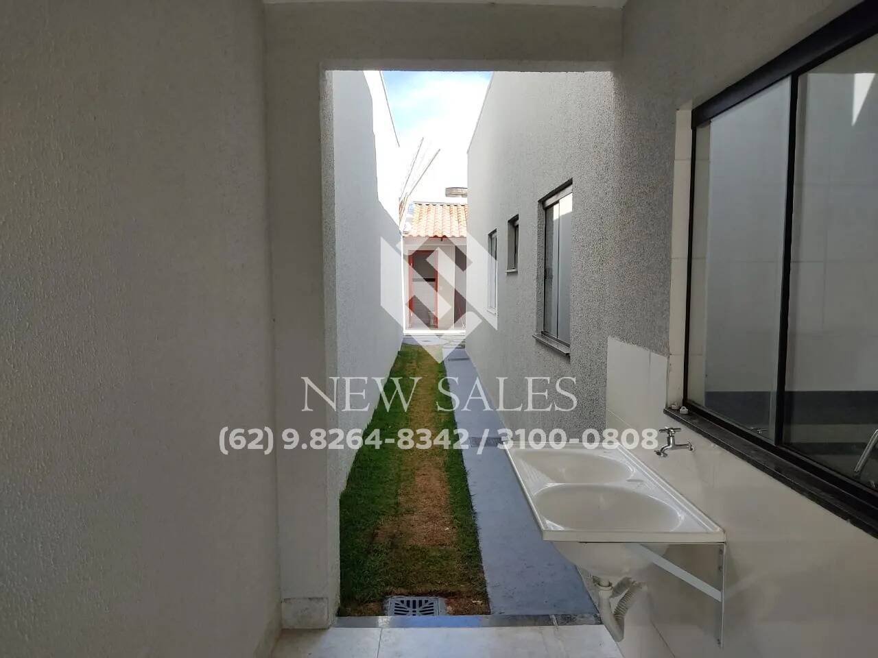 Casa à venda com 3 quartos, 114m² - Foto 4